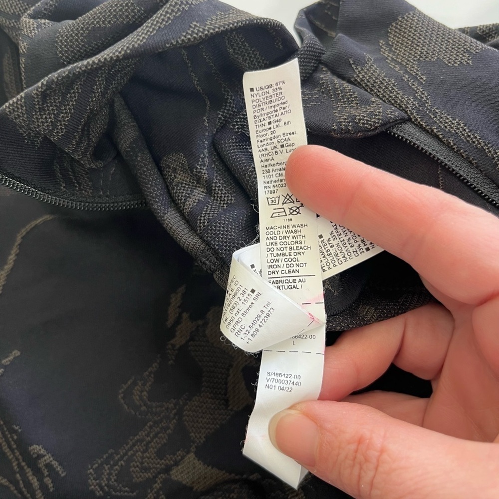 Athleta Momentum Seamless Half Zip Black Paisley Size Large - Picture 4 of 7